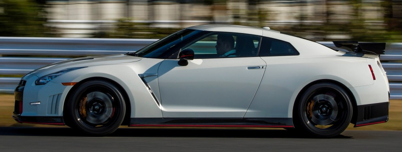 Illustration for article titled Oh Yeah, The GT-R Nismo Is Way Wilder To Drive Than The Regular GT-R